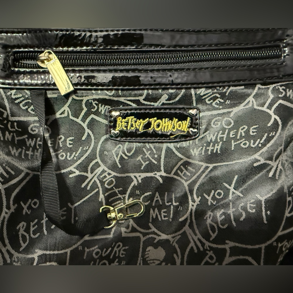 Betsey Johnson floral crossbody Tote + Multi Pockets - Picture 6 of 6